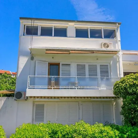 Apartment In 39359