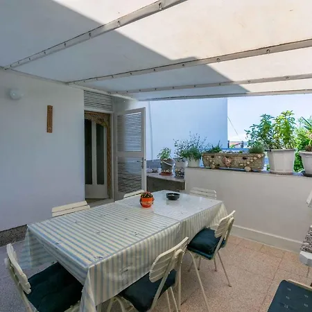 Apartment In 39359