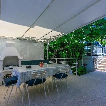 Apartment In 39359