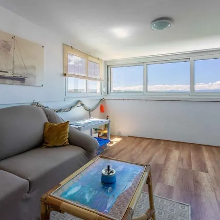 Apartment In 39359 Selce